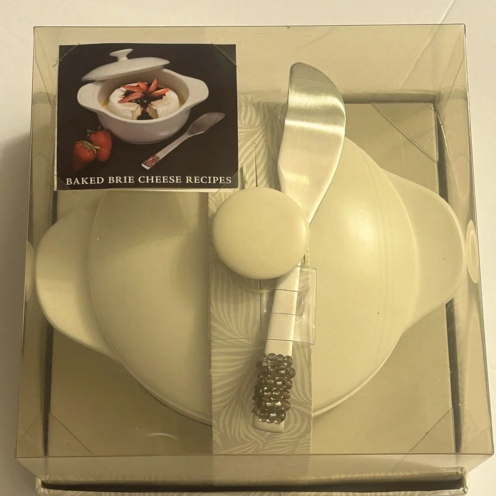 Wild Eye Designs Brie Cheese Baker 2-Piece Baker & Spreader Set